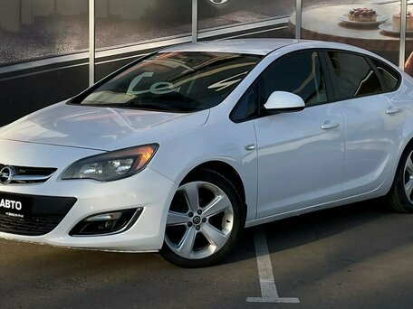 2013 Opel Astra J Рестайлинг, белый, 655000 рублей, вид 1