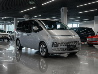 2024 Hyundai Staria I, серый, 5300000 рублей, вид 2