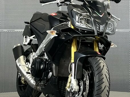 2012 Aprilia Tuono V4, чёрный, 699000 рублей, вид 3