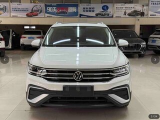 2023 Volkswagen Tiguan II Рестайлинг, белый, 2450000 рублей, вид 2