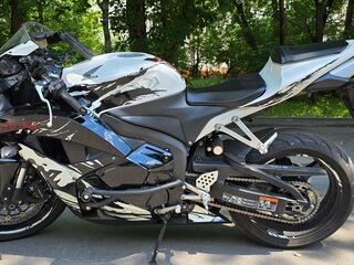 2010 Honda CBR 600RR, чёрный, 900000 рублей, вид 1