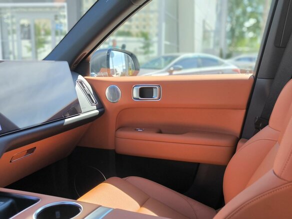 2024 Li Auto (Lixiang) L6 I, серый, 7100000 рублей - вид 18