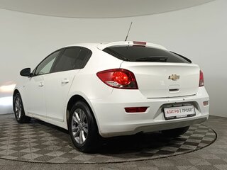 2013 Chevrolet Cruze I Рестайлинг, белый, 620000 рублей, вид 5