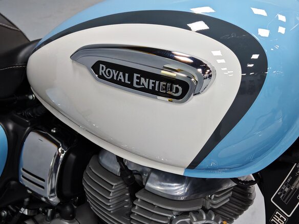 2025 Royal Enfield Meteor, голубой - вид 20