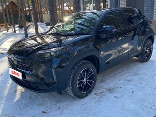 2024 Toyota Yaris Cross I, чёрный, 2889000 рублей, вид 1