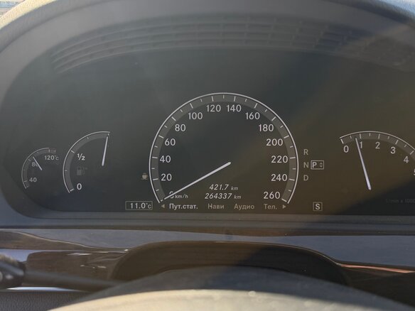 2011 Mercedes-Benz S-Класс 300 V (W221) Рестайлинг, чёрный, 1700000 рублей - вид 4