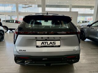 2026 Geely Atlas II, серебристый, 3449990 рублей, вид 5