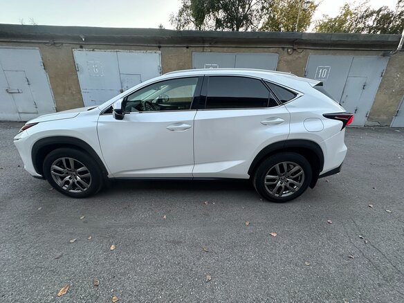 2019 Lexus NX 200 I Рестайлинг, белый, 3600000 рублей - вид 10