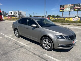 2019 Skoda Octavia III (A7) Рестайлинг, бежевый, 2100000 рублей, вид 4