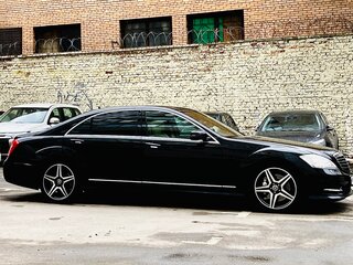 2013 Mercedes-Benz S-Класс 350 Long V (W221) Рестайлинг, чёрный, 2450000 рублей, вид 3