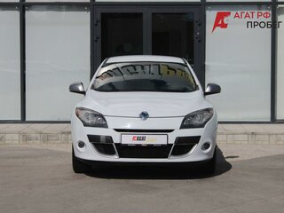 2011 Renault Megane III, белый, 960000 рублей, вид 2