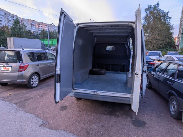 2009 Ford Transit, белый, 750000 рублей - вид 9