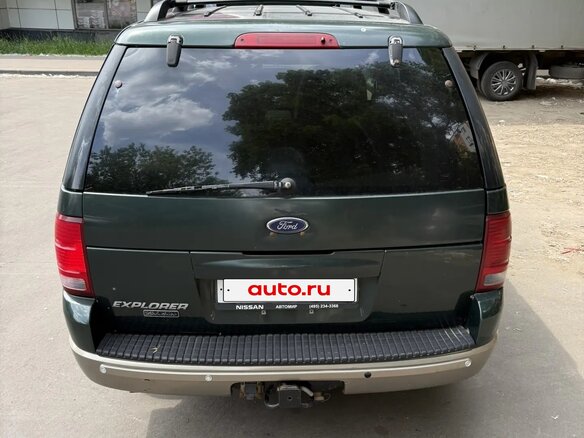 2002 Ford Explorer III, зелёный - вид 10