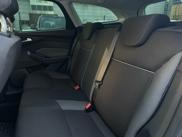 2012 Ford Focus III, чёрный - вид 15