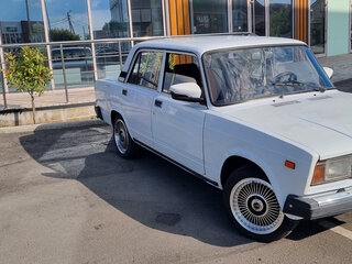 2005 Lada (ВАЗ) 2107, белый, 170000 рублей, вид 3