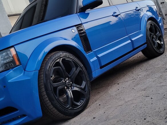 2010 Land Rover Range Rover Supercharged III Рестайлинг 2, синий, 3000000 рублей - вид 15