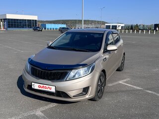 2013 Kia Rio III, бежевый, 812000 рублей, вид 1