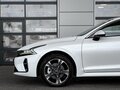 2024 Kia K5 III, белый - вид 8