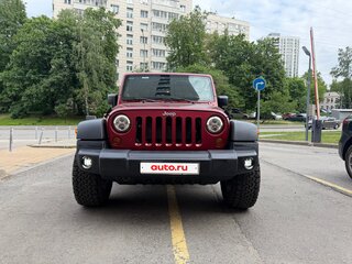2011 Jeep Wrangler III (JK), пурпурный, 3000000 рублей, вид 3