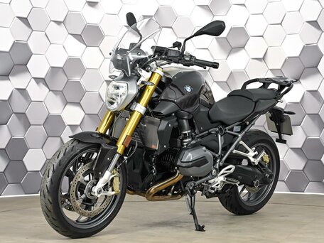 2018 BMW R 1200 R, коричневый, 989000 рублей, вид 2