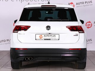 2017 Volkswagen Tiguan II, белый, 2390000 рублей, вид 4