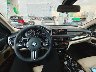 2016 BMW X5 40e III (F15), чёрный, 2300000 рублей, вид 2
