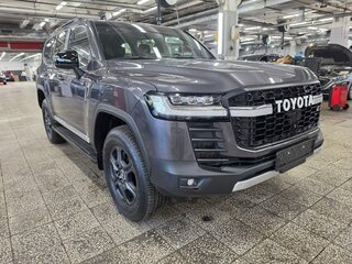 2023 Toyota Land Cruiser 300 Series, серый, 13990000 рублей, вид 1