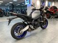 2023 Yamaha MT-09 (FZ-09), серебристый, 1113000 рублей - вид 5