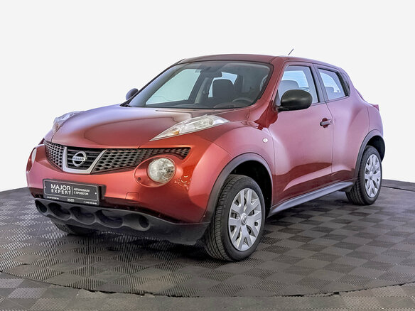 2014 Nissan Juke I, красный, 970000 рублей