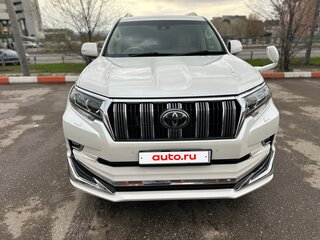 2017 Toyota Land Cruiser Prado 150 Series Рестайлинг 2, белый, 5300000 рублей, вид 1