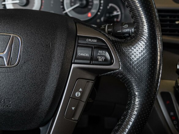 2014 Honda Odyssey (North America) IV, серый, 2800000 рублей - вид 22