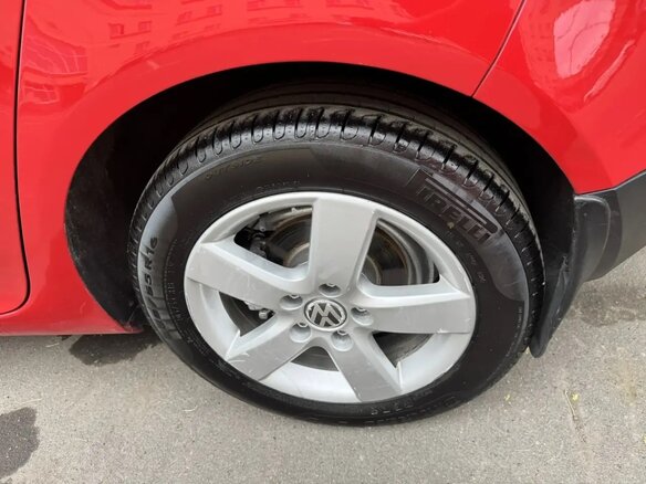 2007 Volkswagen Golf V, красный, 595000 рублей - вид 8