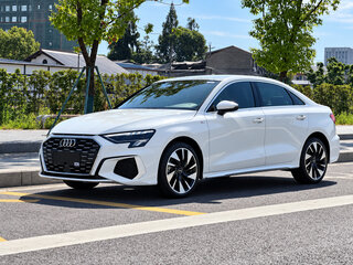 2022 Audi A3 35 TFSI Long IV (8Y), белый, 1955005 рублей, вид 1