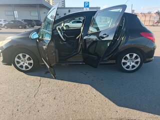 2010 Peugeot 308 I, чёрный, 320000 рублей, вид 5