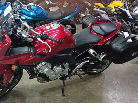 2008 Yamaha FZ1, красный, 570000 рублей, вид 5