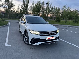 2021 Volkswagen Tiguan II Рестайлинг, белый, 3500000 рублей, вид 3