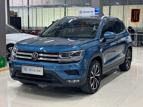 2023 Volkswagen Tharu I, синий, 1970000 рублей, вид 1