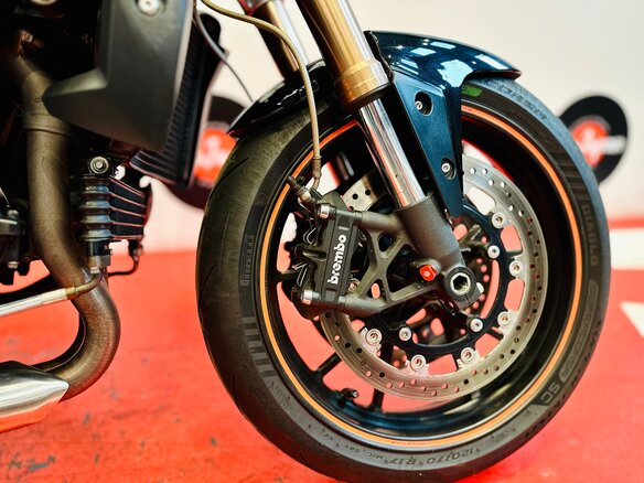 2011 Triumph Speed Triple, чёрный, 550000 рублей - вид 24