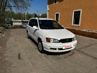 1998 Toyota Ipsum I (M10), белый, 330000 рублей, вид 1