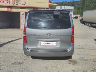 2015 Hyundai Grand Starex I, серый, 2450000 рублей, вид 5