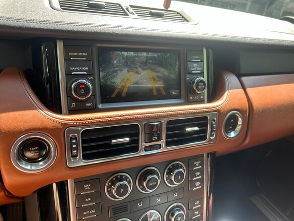 2010 Land Rover Range Rover III Рестайлинг 2, белый, 1800000 рублей - вид 18