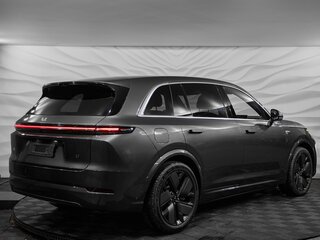 2026 Li Auto (Lixiang) L7 52.3 kWh I Рестайлинг, серый, 10590000 рублей, вид 4