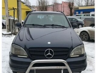 1999 Mercedes-Benz M-Класс 320 I (W163), синий, 630000 рублей, вид 2