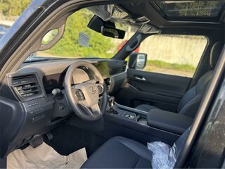 2026 Lexus GX 550 III, чёрный, 13987000 рублей, вид 4