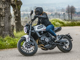 2026 Moto Morini Seiemmezzo STR, белый, 714900 рублей, вид 2