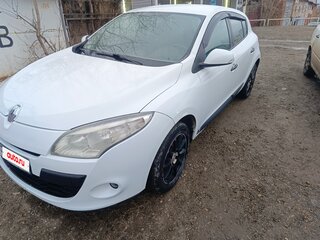 2010 Renault Megane III, белый, 550000 рублей, вид 1