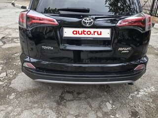 2017 Toyota RAV4 IV (XA40) Рестайлинг, чёрный, 1950000 рублей, вид 3