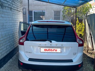 2011 Volvo XC60 I, белый, 1500000 рублей, вид 3