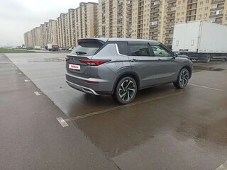 2021 Mitsubishi Outlander IV, серый, 3027000 рублей, вид 4
