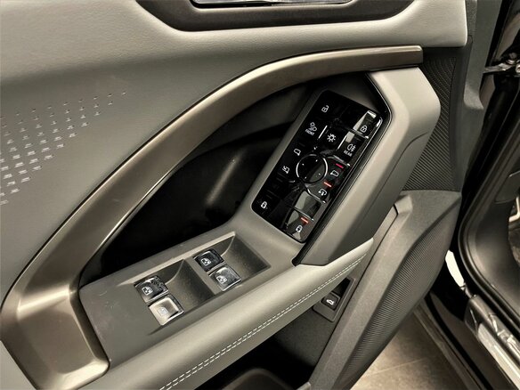 2026 Audi Q5 L III (GU), чёрный, 6550000 рублей - вид 20